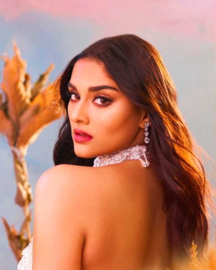 saiee_manjrekar 1